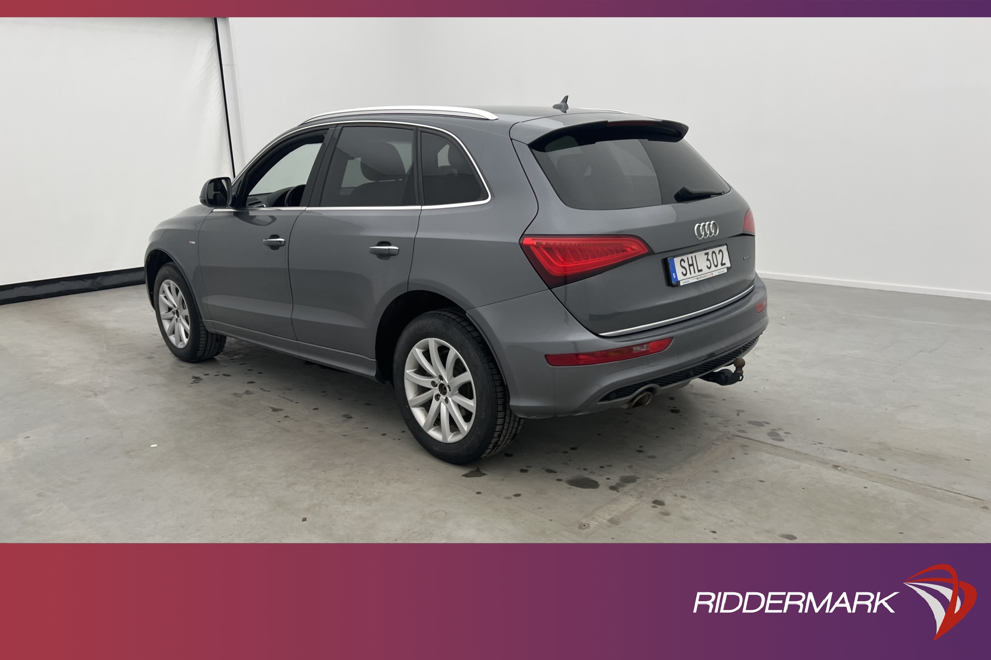 Audi Q5 2.0 TDI Quattro 190hk S-Line Värmare Halvskinn Drag