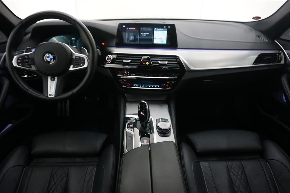 BMW 540i xDrive Ultimate Edition M-sport B&W GPS Taklucka