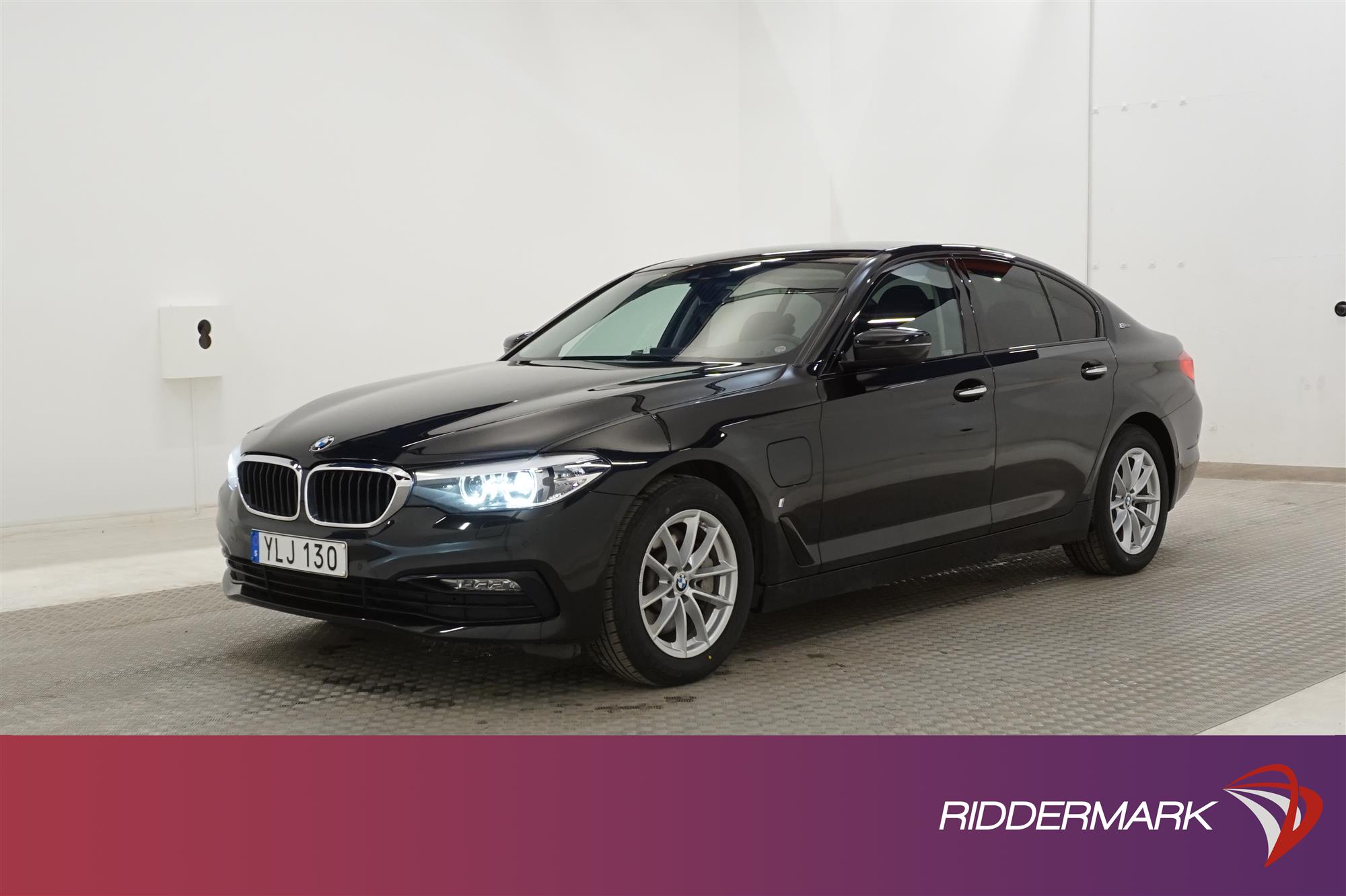 BMW 530e iPerformance 252hk Sport line Backkamera Rattvärme