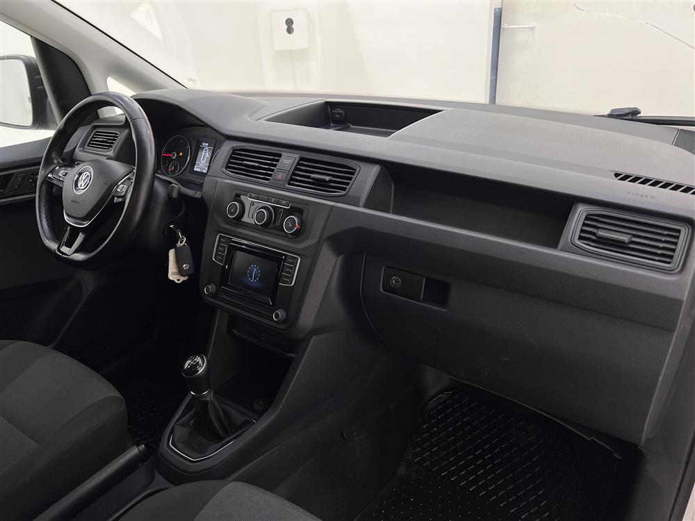 Volkswagen Caddy Maxi 2.0TDI Värmare Dragkrok Inredning Mom 
