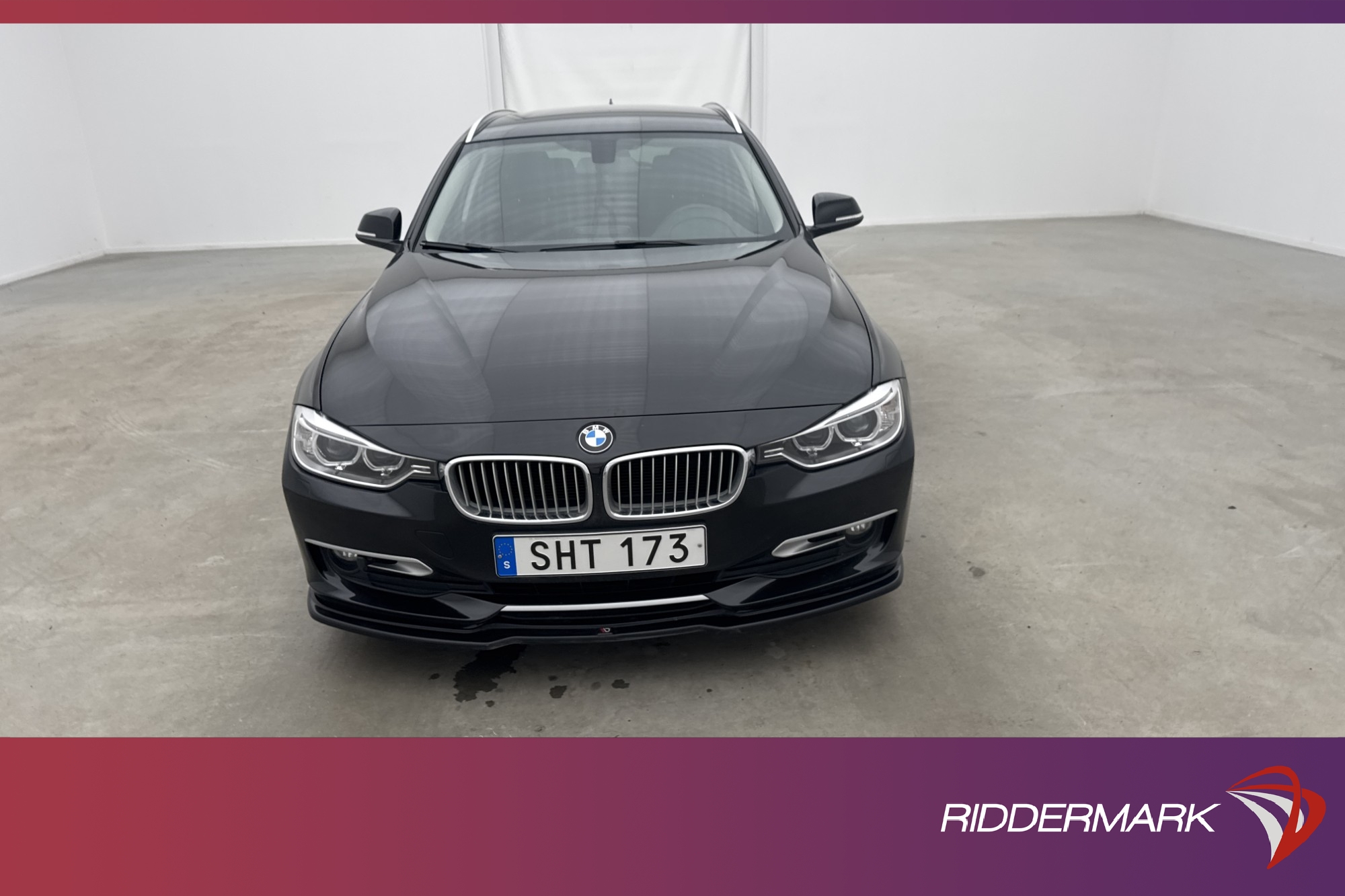 BMW 320 d xDrive Touring 184hk Halvskinn Sensorer Drag