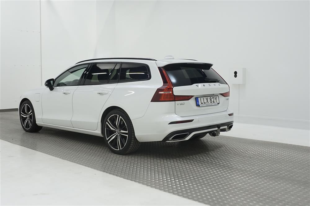 Volvo V60 T8 TwEn AWD 392hk R-Design H&K Pano Navi