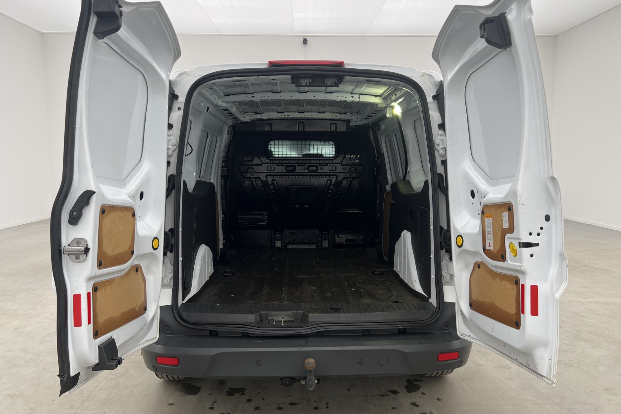 Ford Transit Connect LWB 1.5 Värmare Dragkrok B-Kamera Moms