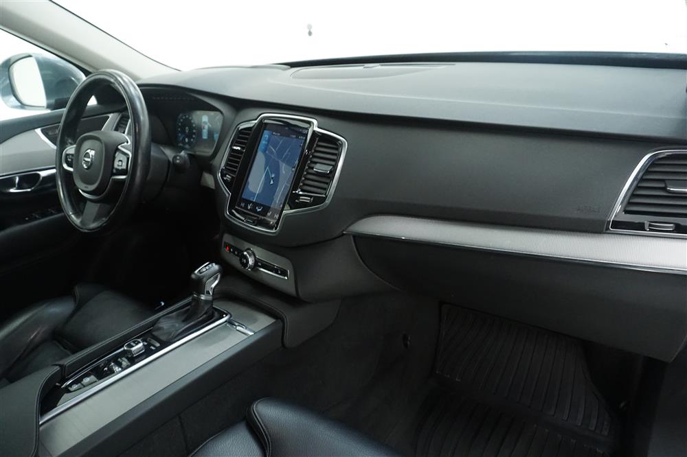Volvo XC90 D4 AWD (190hk)