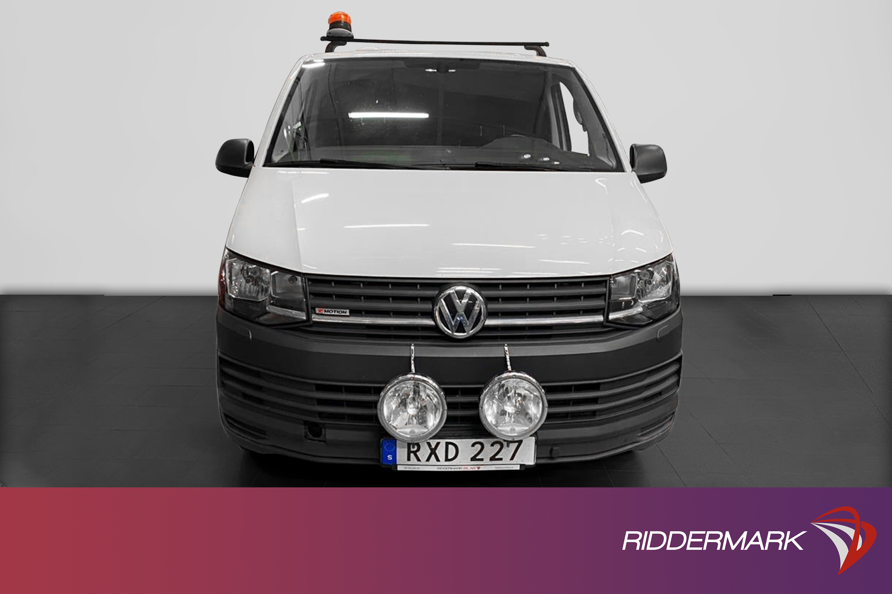 Volkswagen Transporter L2 2.0 4Motion Dragkrok Värmare Moms 