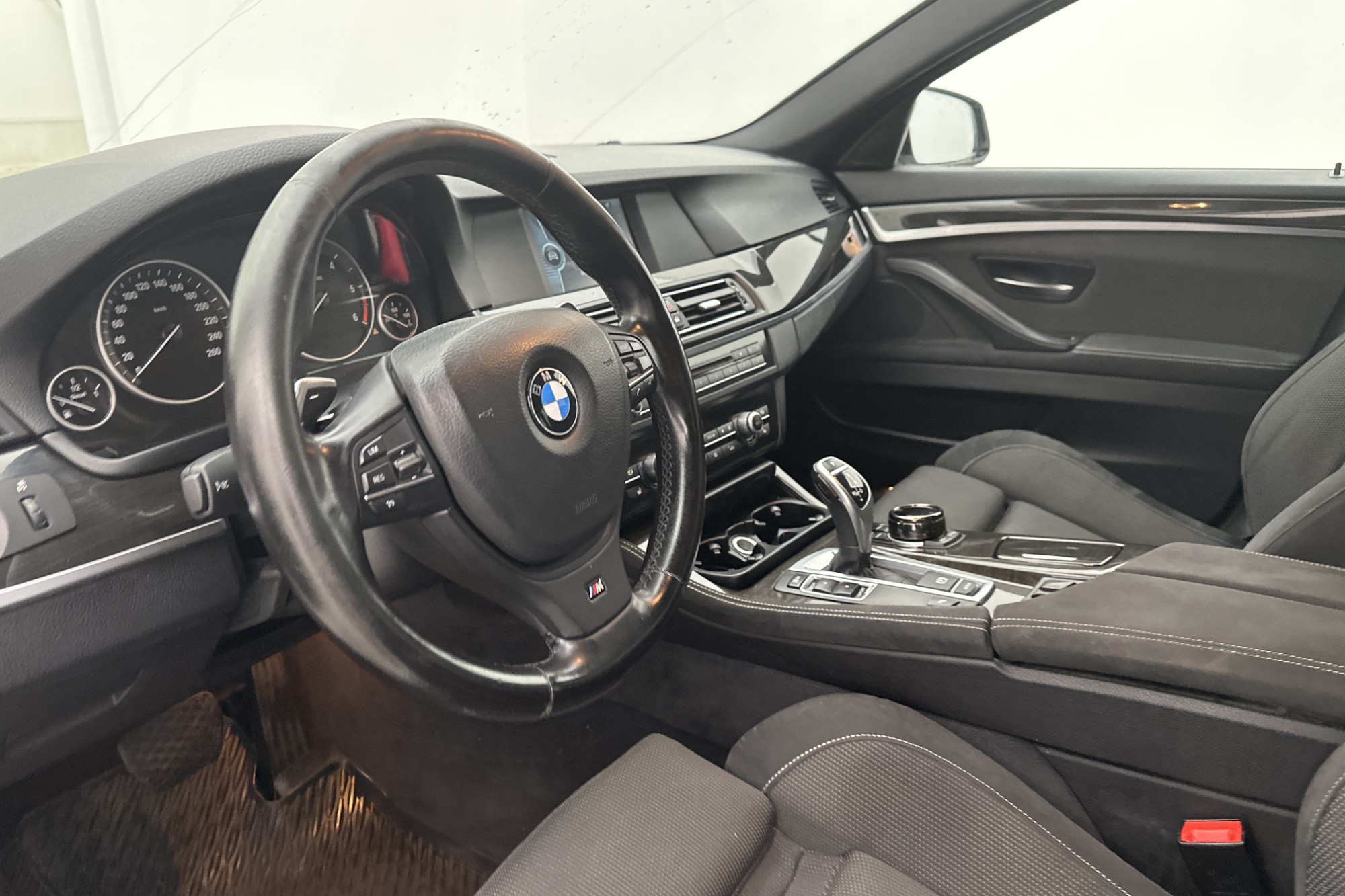 BMW 520 d Touring 184hk M Sport Sensorer Välservad 0,51L/mil