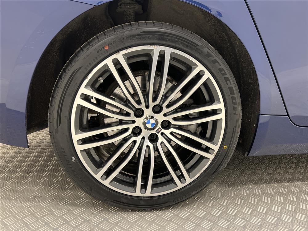 BMW 530e iPerformance 252hk Sport line Navi Backkamera HiFi