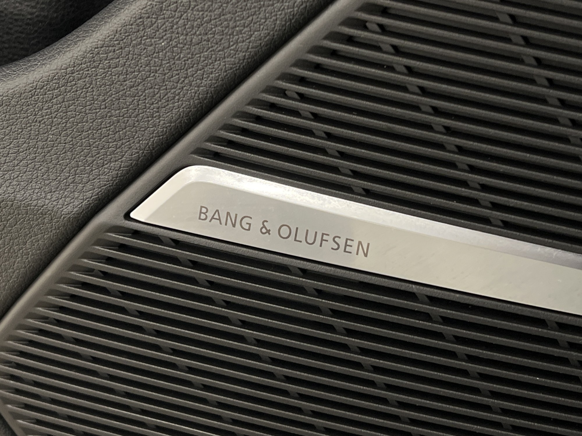 Audi Q8 50 TDI Q S-Line Fyrhjulsstyrning B&O 360° Pano 286hk