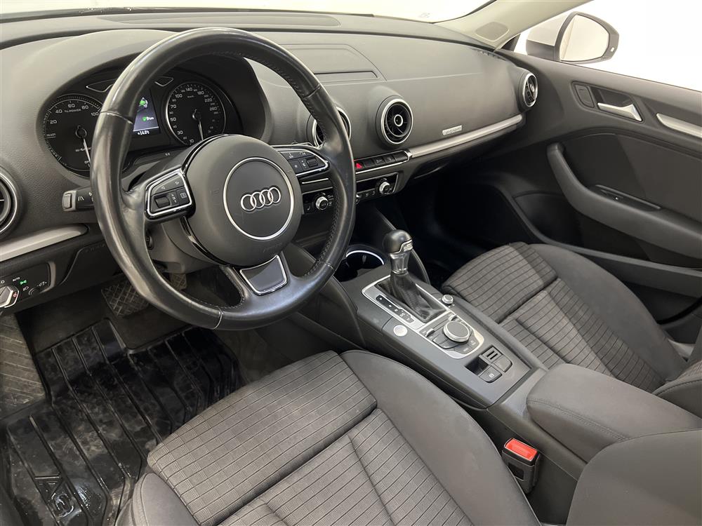 Audi A3 1.4 TFSI e-tron Sportback 203hk Sportstolar Pdc