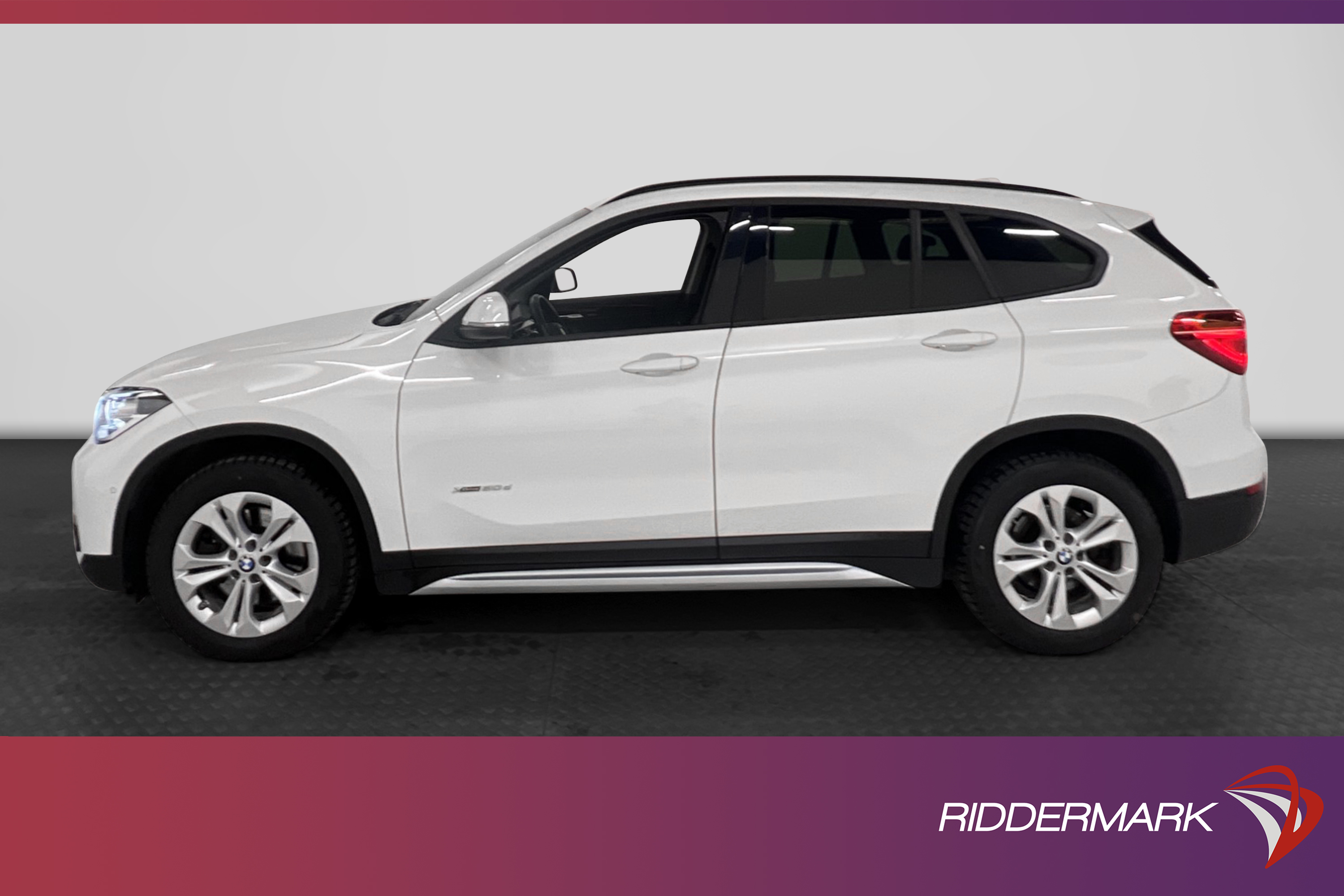 BMW X1 xDrive20d 190hk X Line M-Värmare Navi Head Up