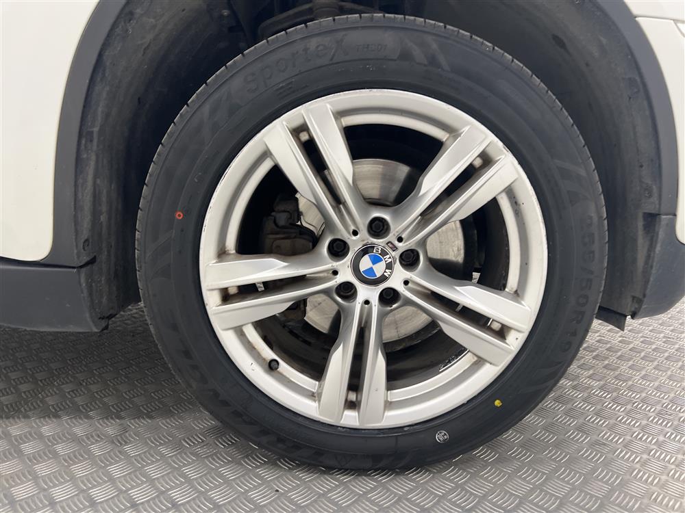 BMW X6 xDrive30d 245hk HuD B-kamera Navi Keyless 0,74/Mil