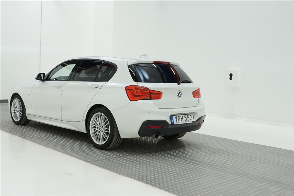 BMW 118i 136hk M-Sport LED M-värmare