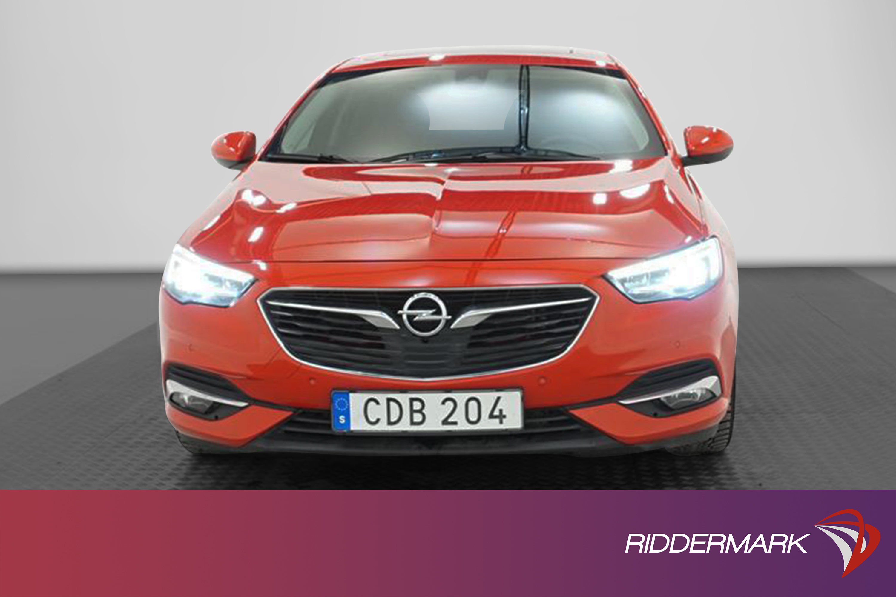 Opel Insignia 2.0 Turbo 4x4 260hk Skinn Taklucka Drag BOSE
