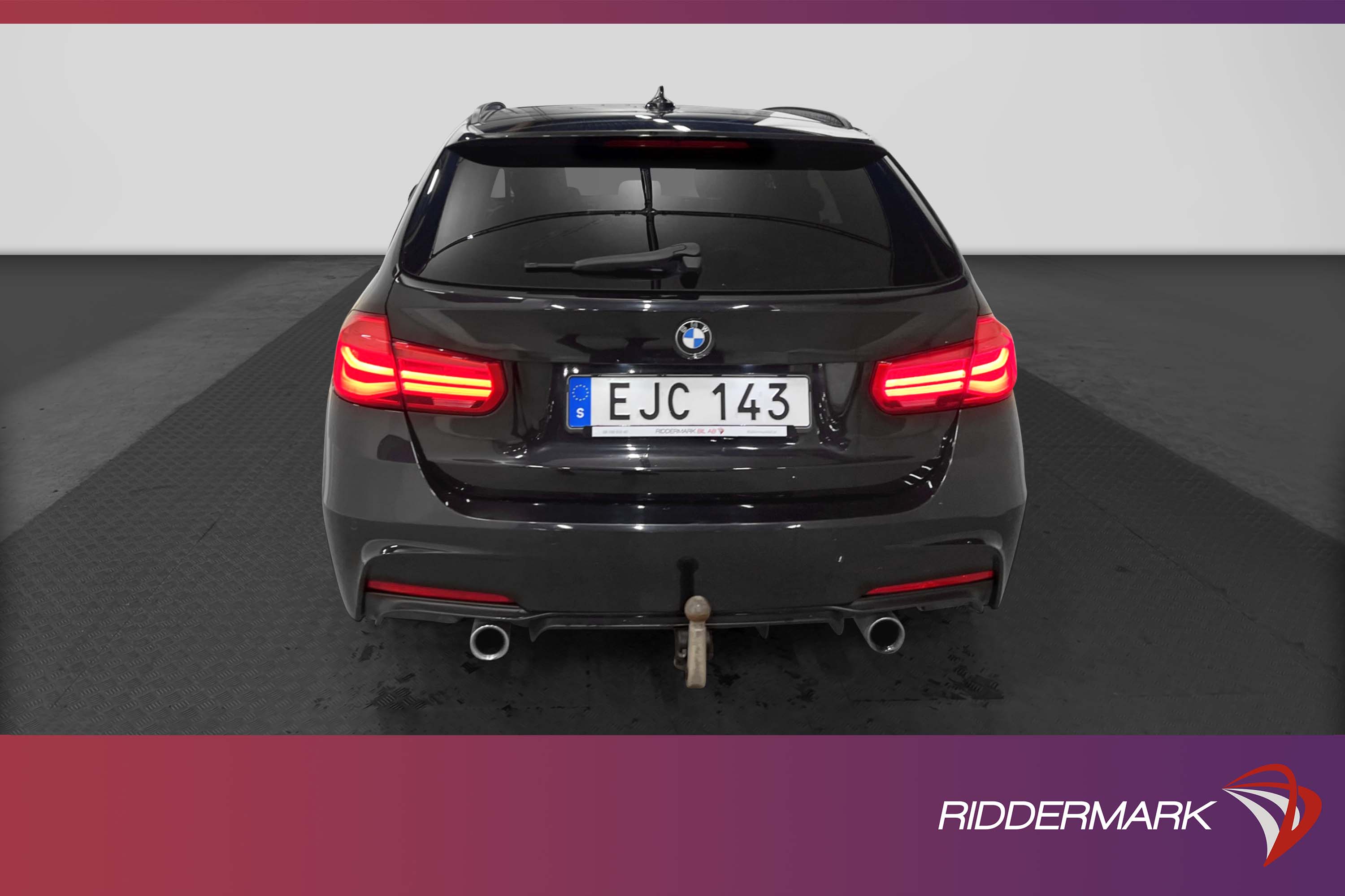 BMW 330i xDrive 252hk M Sport Navi H/K Pano Drag