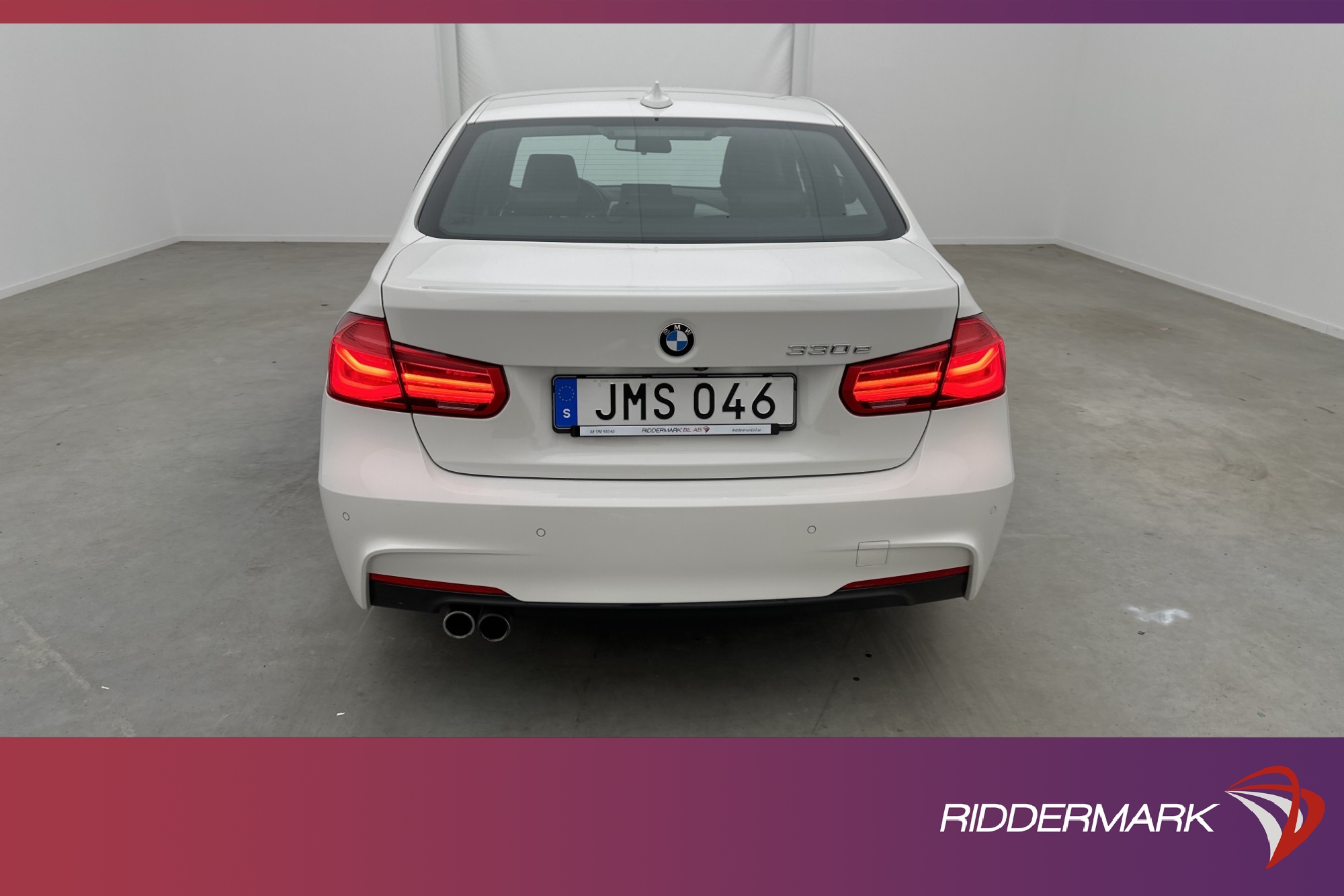 BMW 330 e Sedan M Sport HiFi Navi Kamera Skinn Välservad