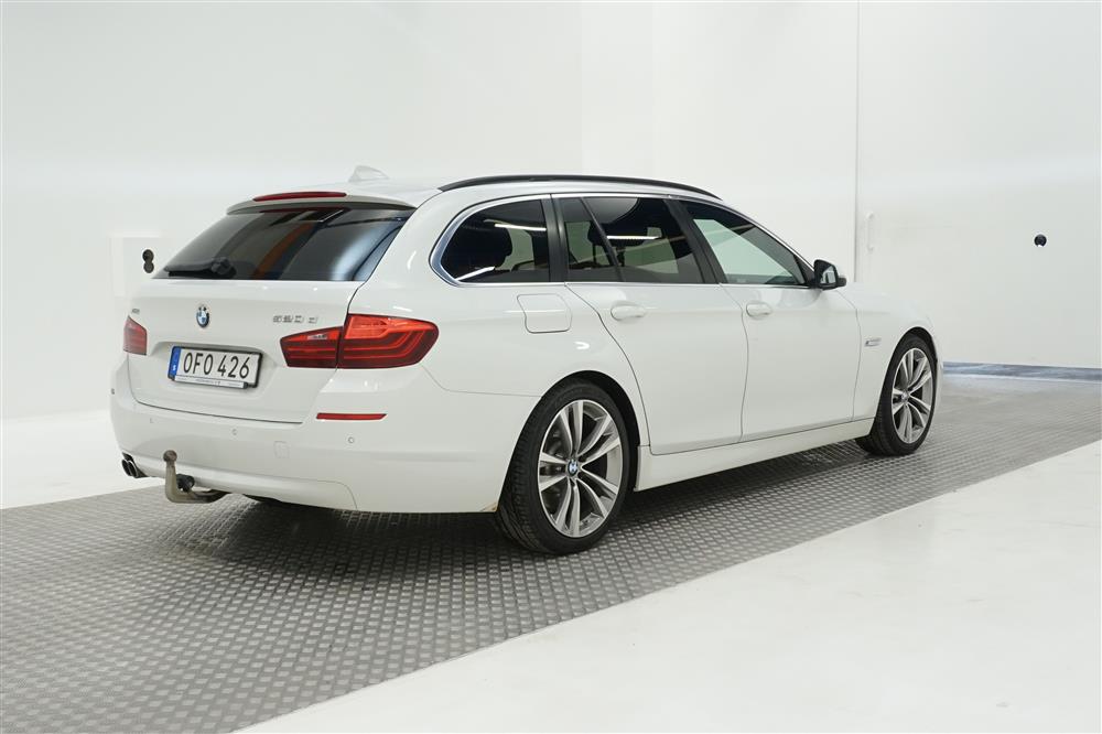 BMW 520d xDrive 190hk D-Värm M-Ratt Skinn Drag 4-zon 