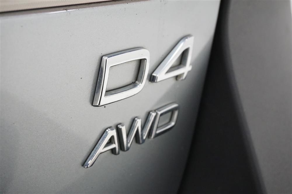 Volvo XC70 II D4 AWD (181hk)