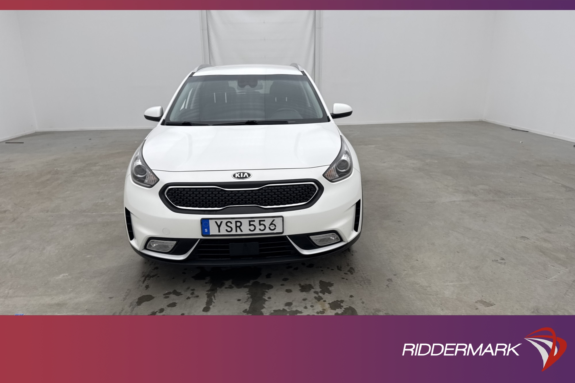 Kia Niro Hybrid Advance Plus Kamera Navi CarPlay Rattvärme