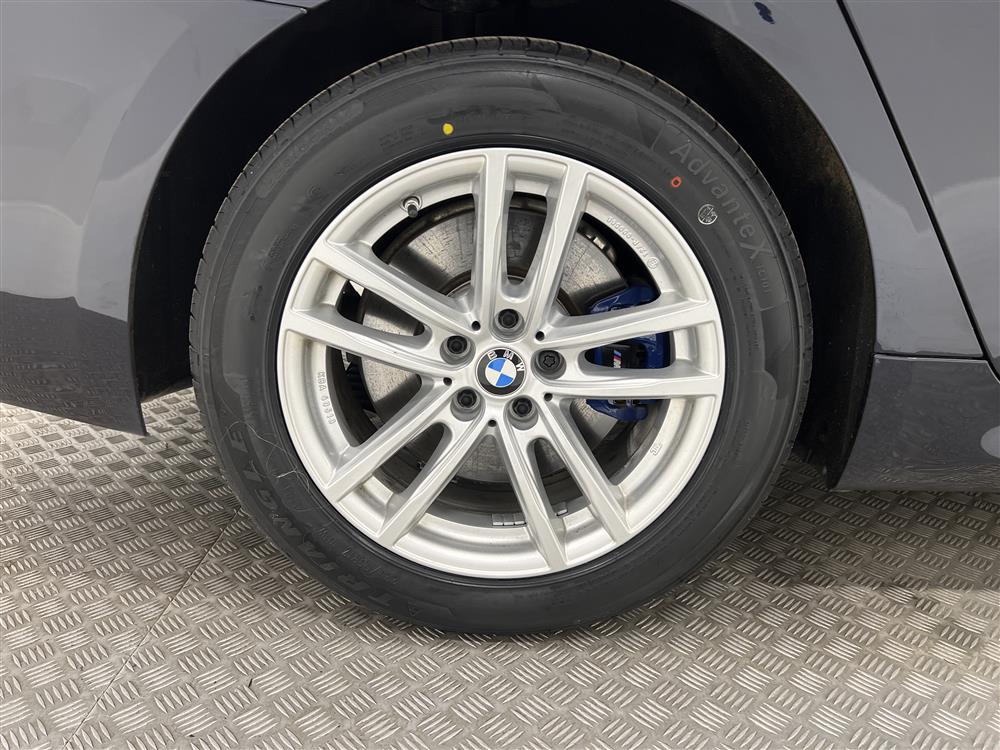 BMW 530e xDrive Sedan LCI 292hk M Sport Drag Backkamera Navi