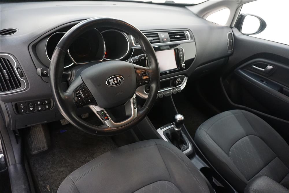 KIA Rio 1.2 85hk Navi B-Kamera  Rattvärme