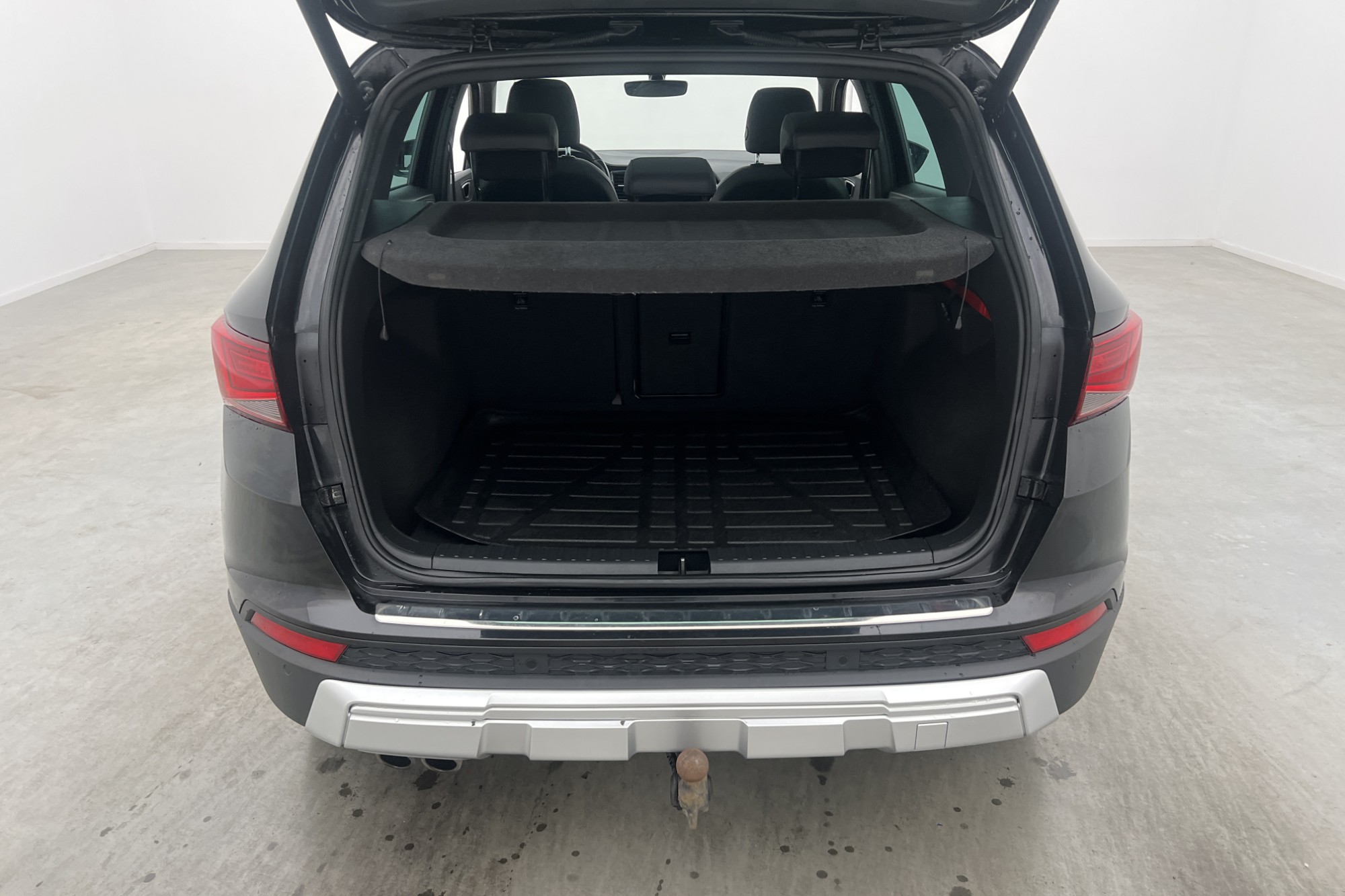 SEAT Ateca TDI 4Drive 190hk Pano Värm 360° Skinn Navi Drag