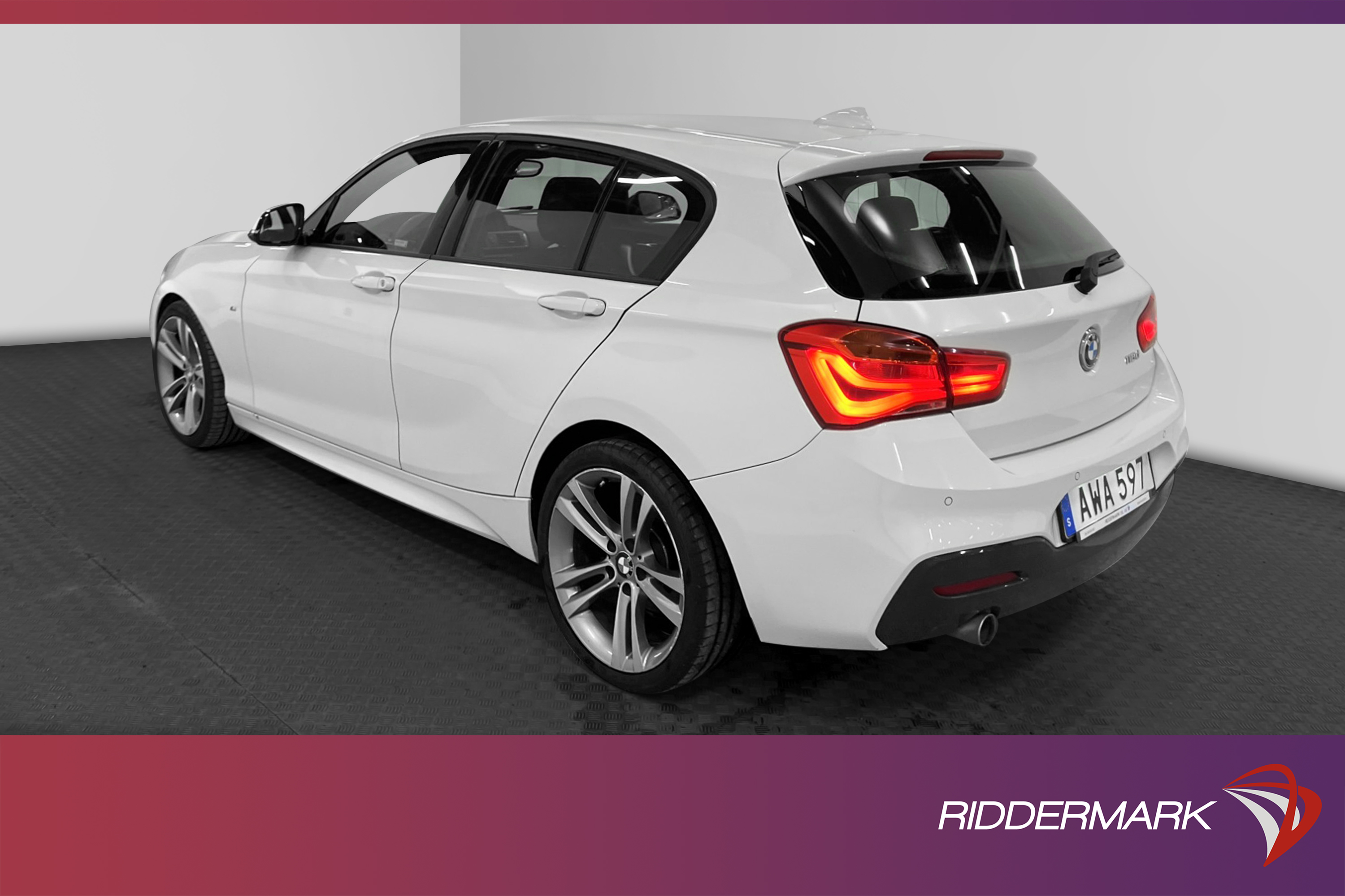 BMW 116 d 116hk M-Sport Alcantara P-sensorer Nyservad Eu6