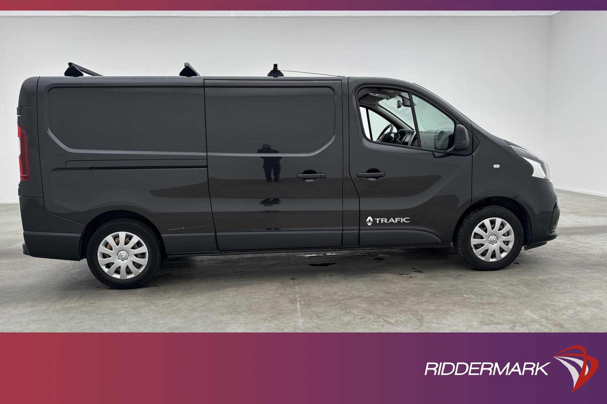 Renault Trafic L2 Värmare 3-Sits Dragkrok B-Kamera 0.61l/Mil