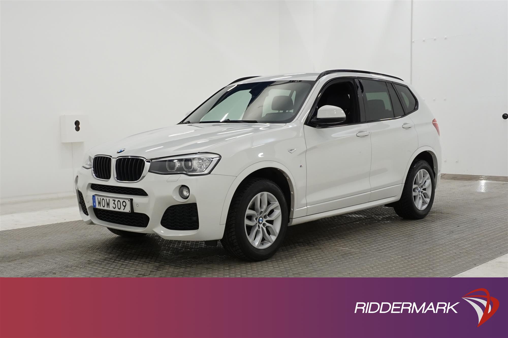 BMW X3 xDrive20d M-sport Värmare HiFi Navi Skinn Drag