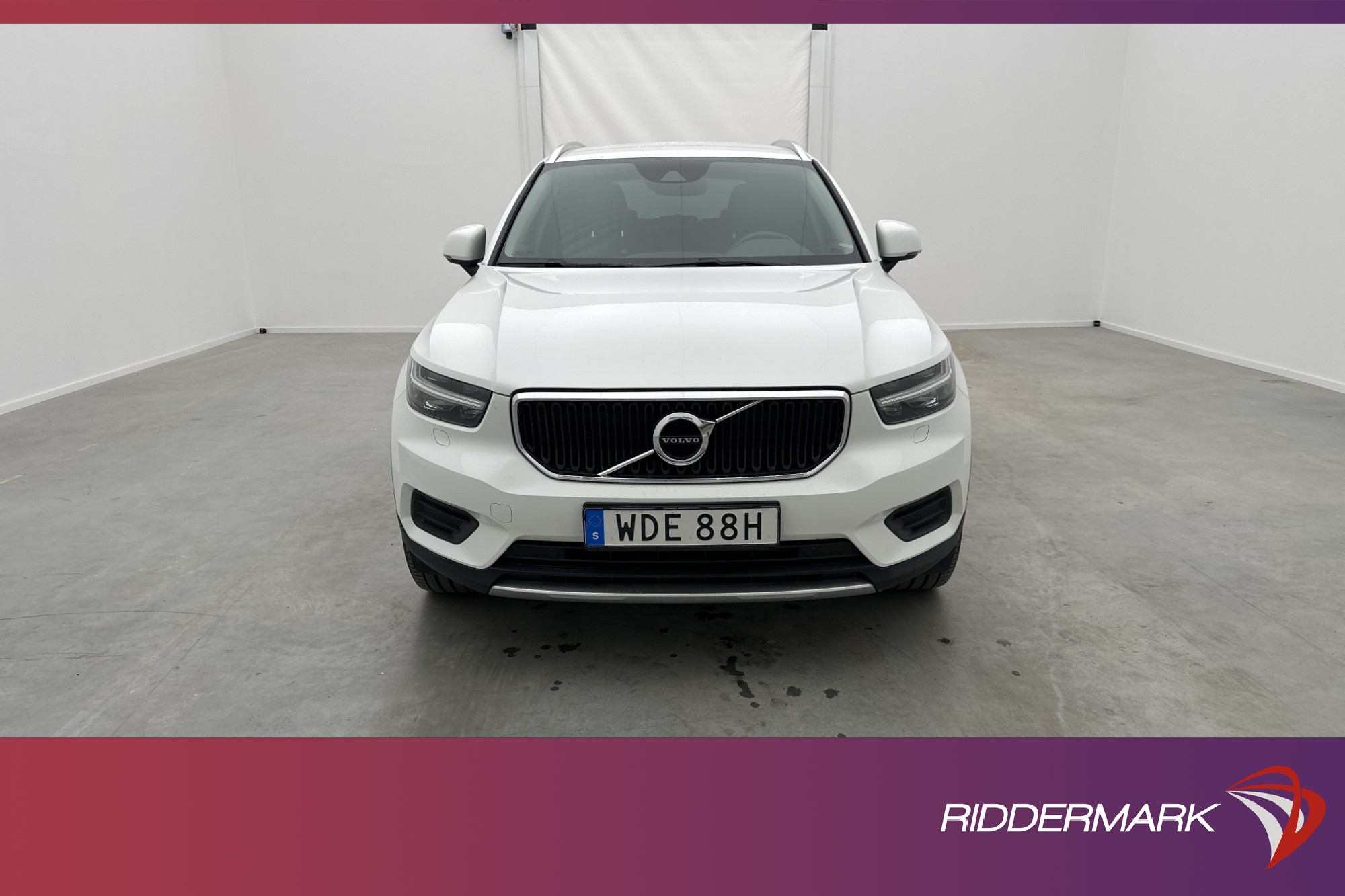 Volvo XC40 D3 AWD 150hk Momentum VOC Värmare CarPlay