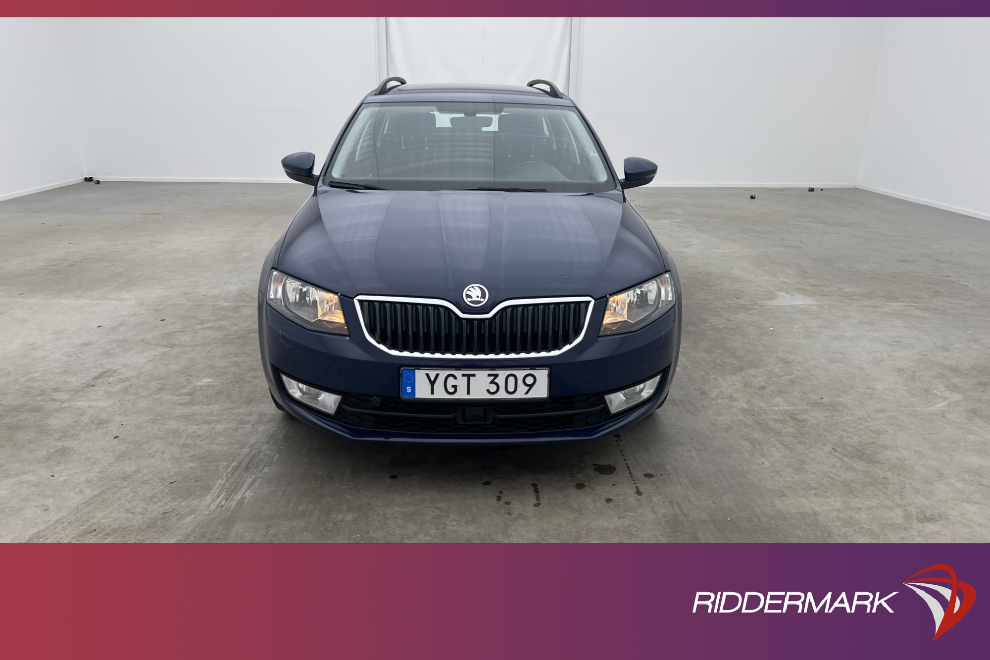 Škoda Octavia Kombi 1.0 TSI 115hk Värmare CarPlay  