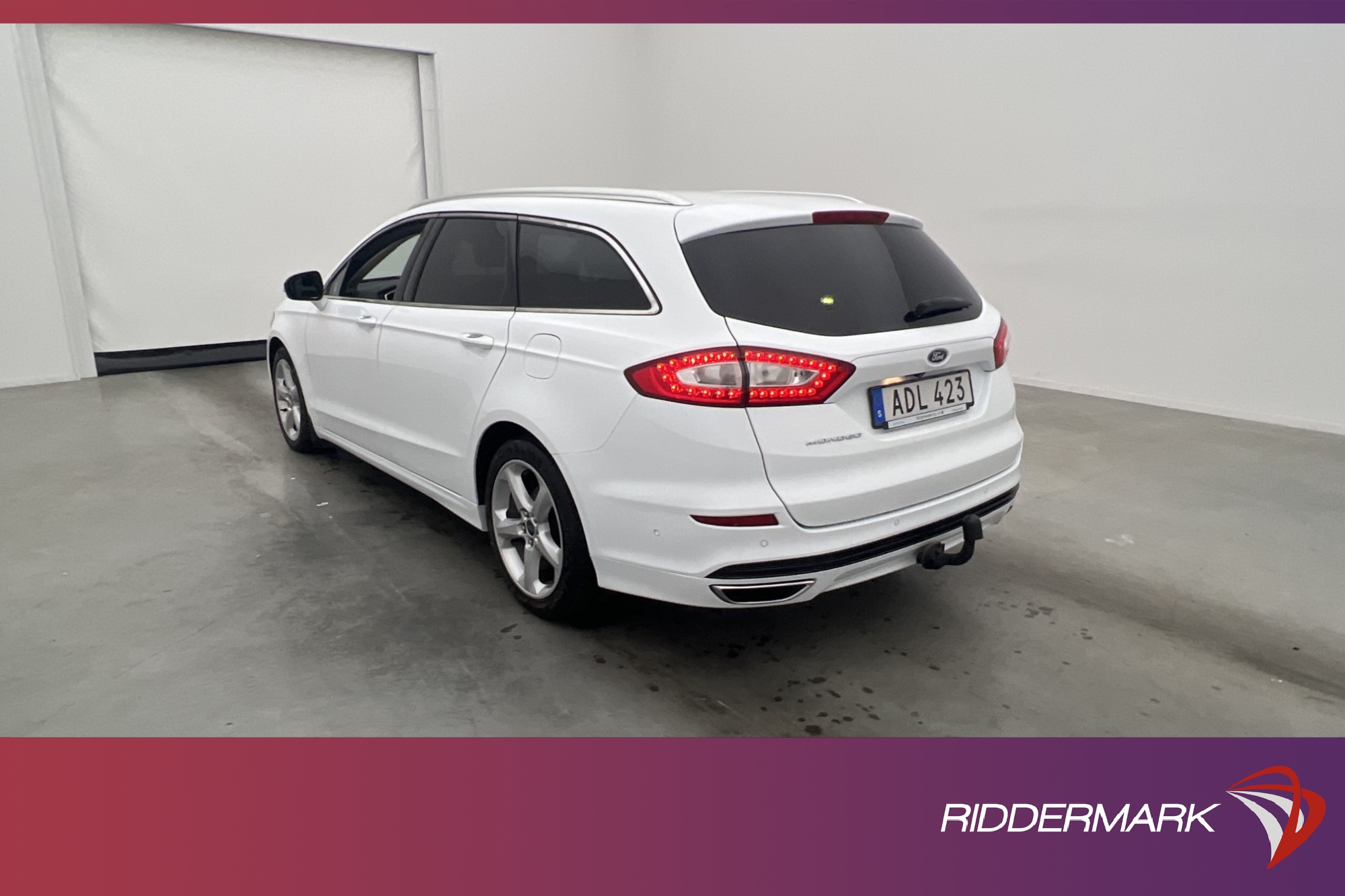 Ford Mondeo 2.0 AWD 180hk Titanium Värm Kamera Navi Drag