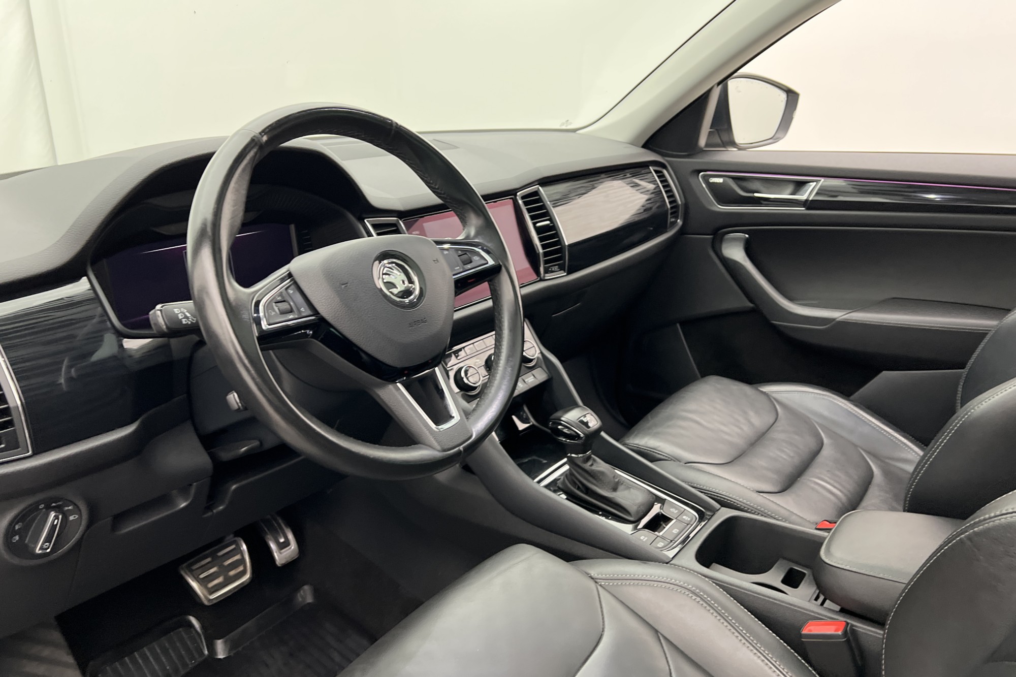 Skoda Kodiaq TDI 4x4 190hk Business 7-sits Pano Cockpit Drag