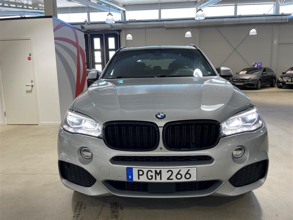 BMW X5 xDrive30d 258hk M-Sport D-Värm Skinn Pano H/K HUD GPS