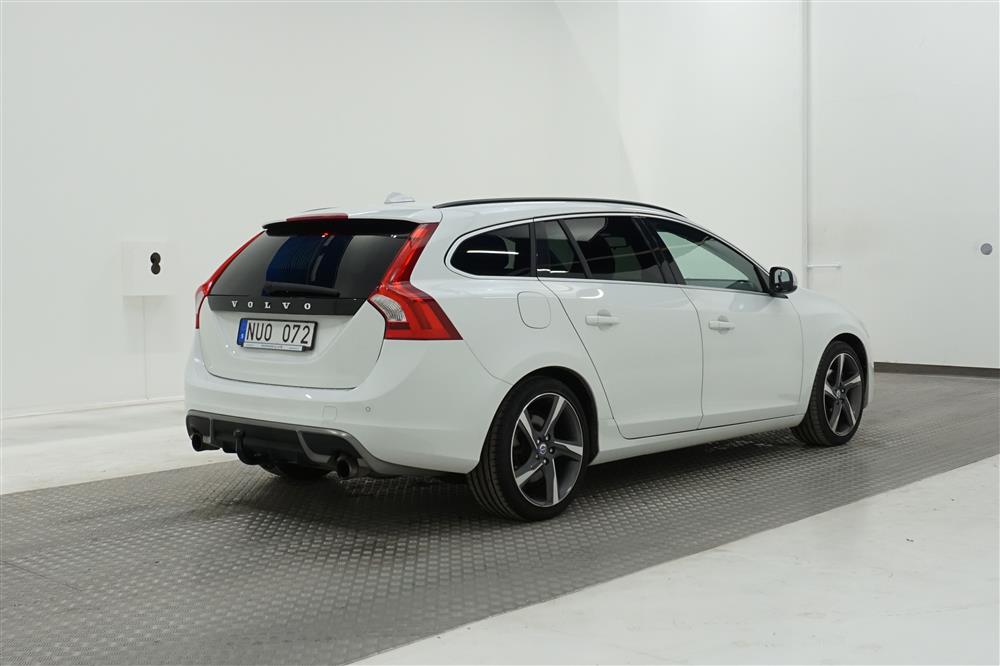 Volvo V60 T4 (180hk) / Momentum / R-Design / P-sensor