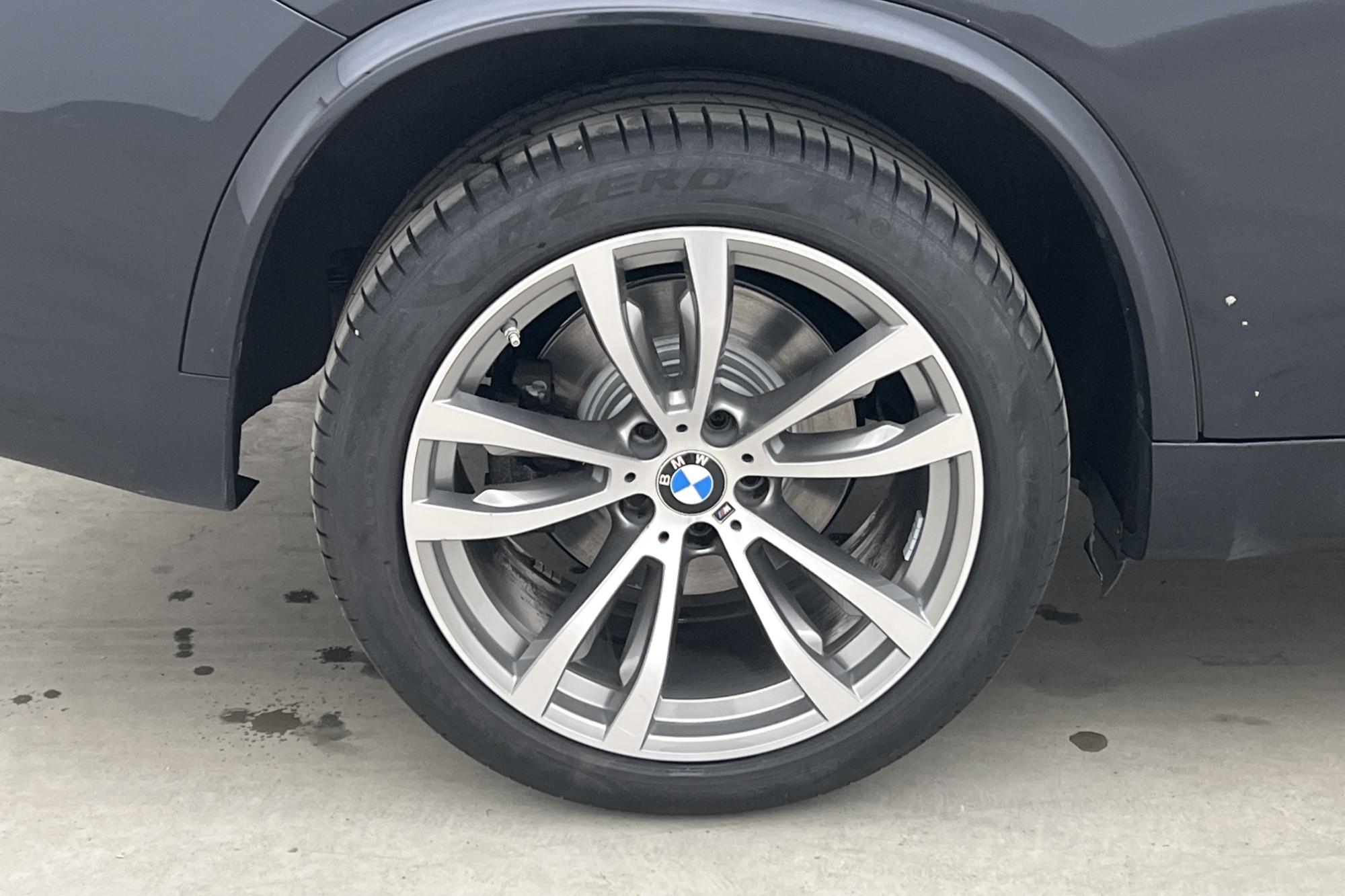 BMW X5 xDrive40d M Sport 7-sits Pano Värm Navi Komfort Drag