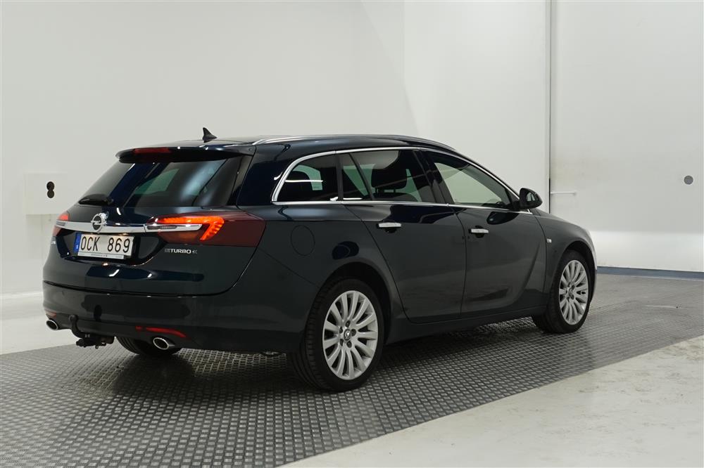 Opel Insignia 2.0 CDTI 4x4 195hk D-värme Pano Skinn Navi PDC