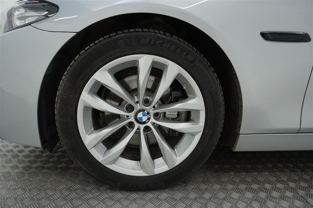 BMW 520d xDrive 190hk M Sport Navi Drag Motovärmare