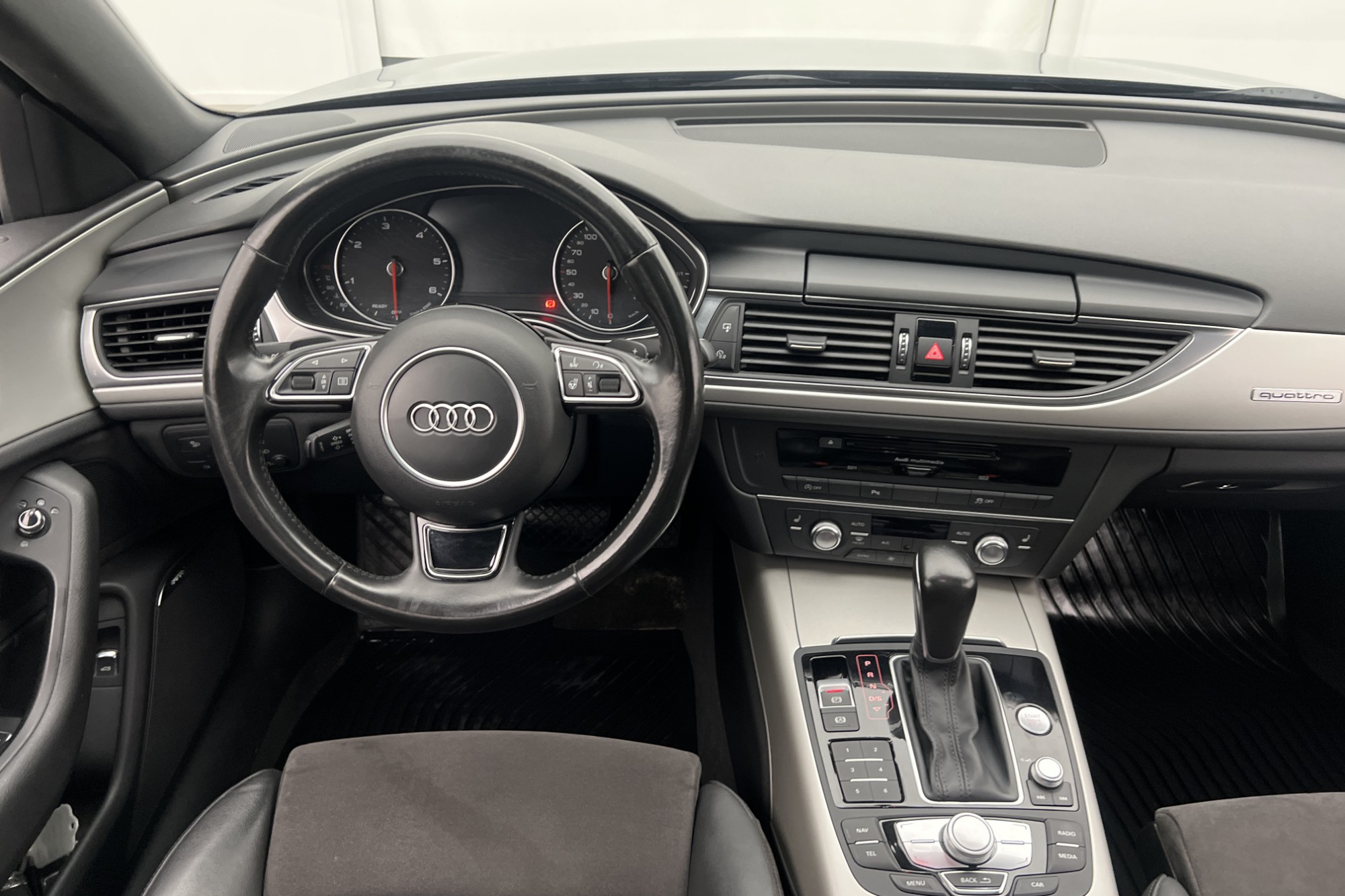 Audi A6 Avant 2.0 TDI 190hk Q S-Line D-Värm Pano BOSE Drag