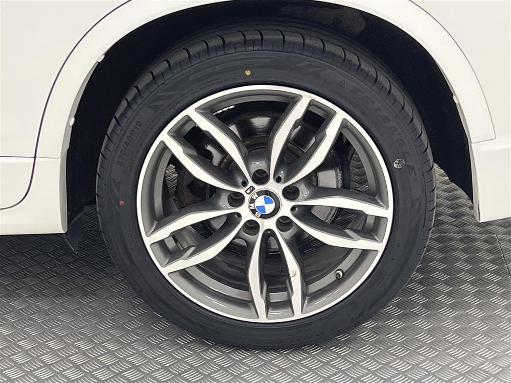 BMW X3 xDrive30d 258hk M-Sport D-värm Drag B-kam