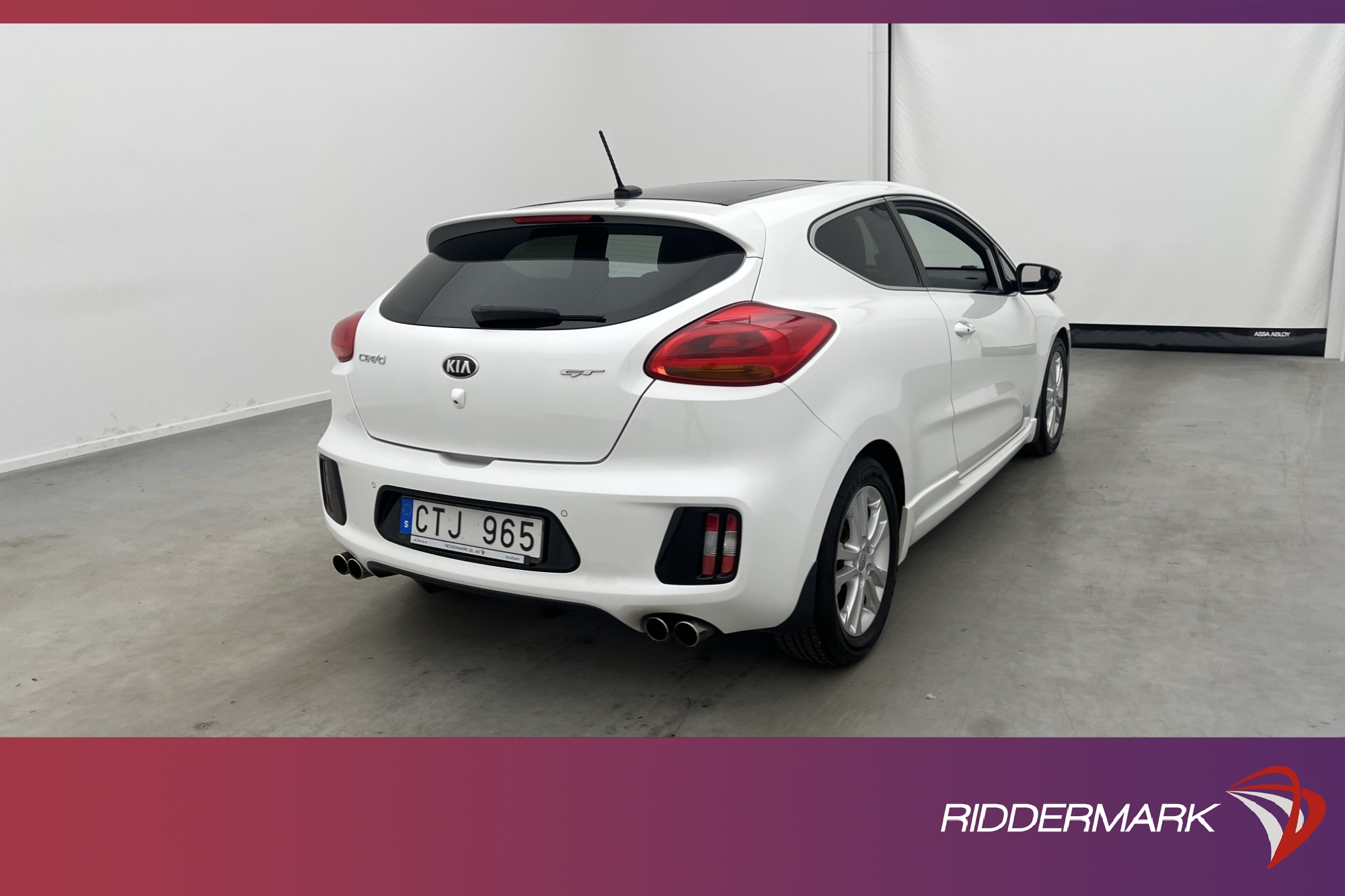 Kia pro_cee'd GT 1.6 GDI 204hk Taklucka Värmare Bkamera Navi