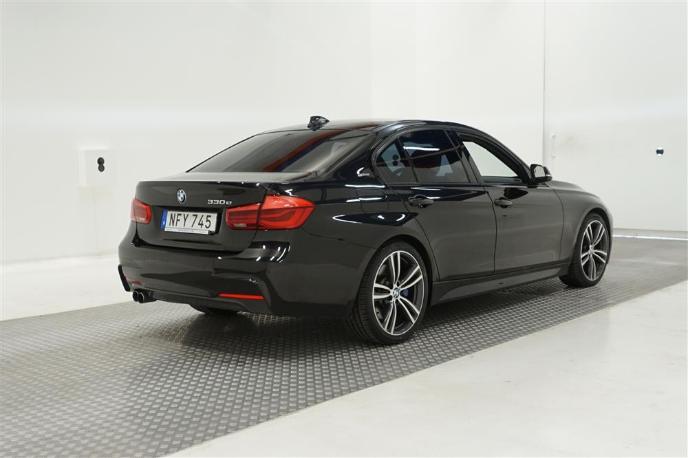 BMW 330e Sedan 252hk M Sport T-lucka Skinn Navi H/K