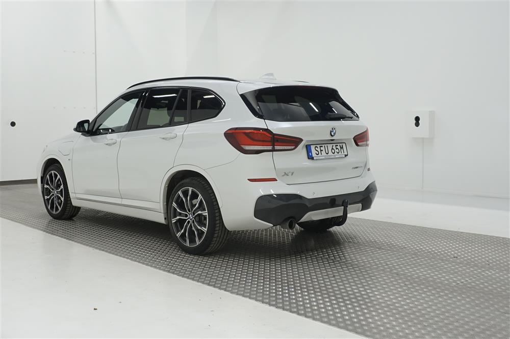 BMW X1 xDrive25e 220hk M Sport Navi HuD Skinn Drag