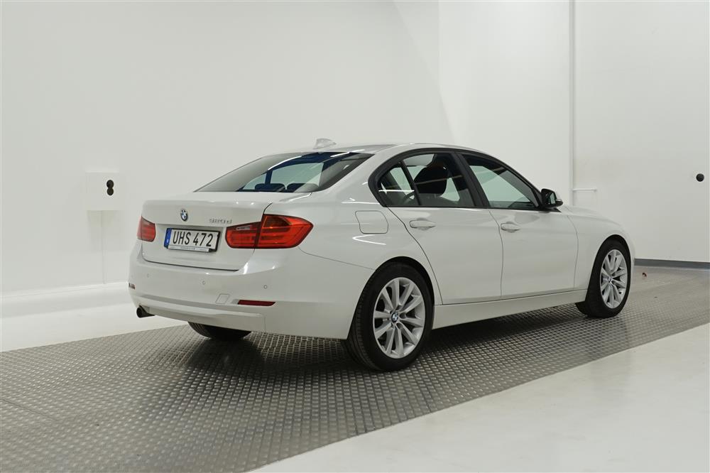 BMW 320d Sedan Steptronic 184hk PDC Bluetooth Fullservad