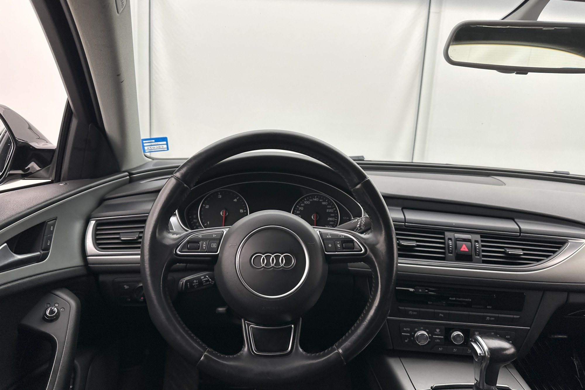 Audi A6 Avant TDI 190hk Proline Sensorer Farthållare Drag