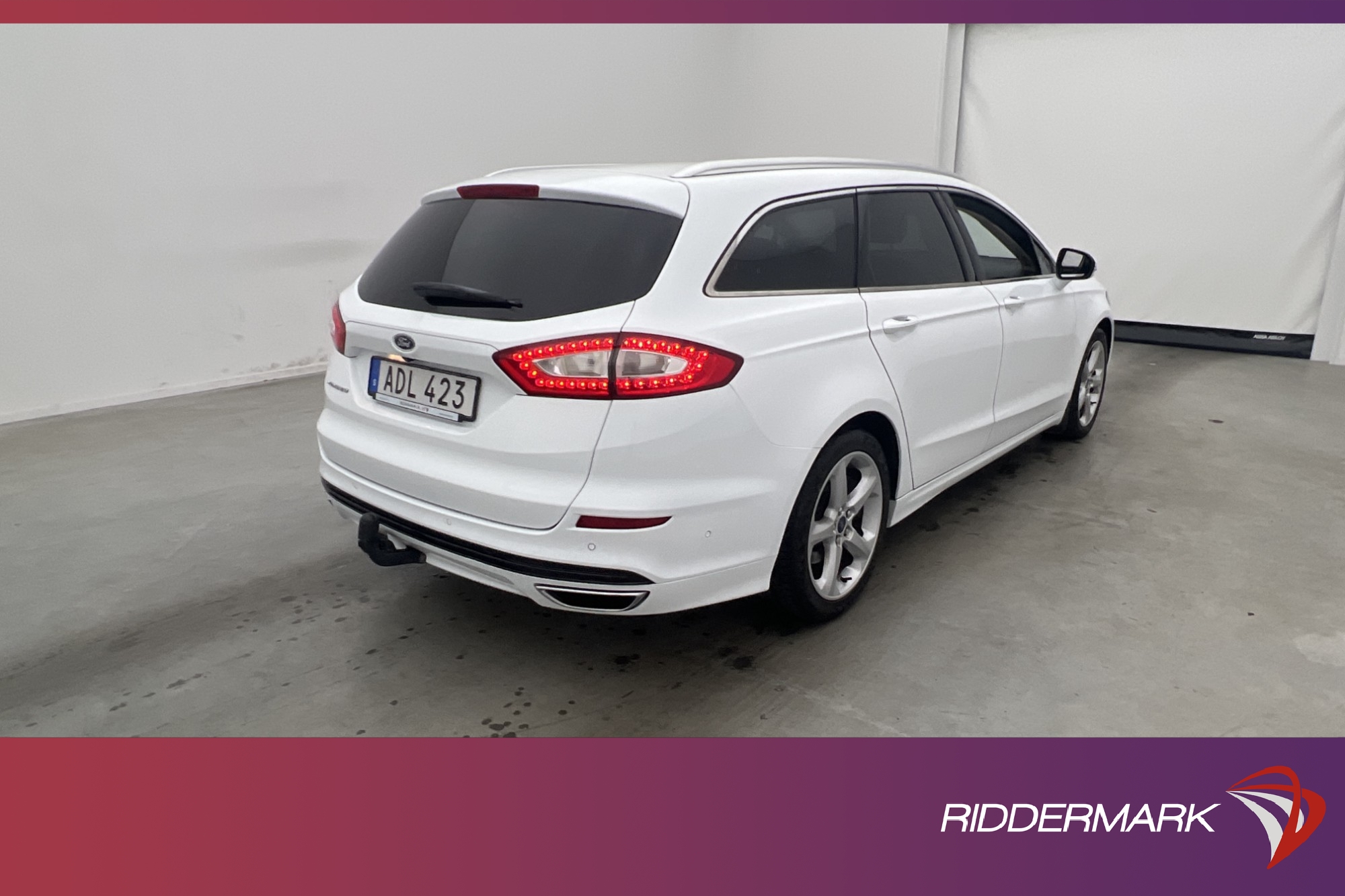 Ford Mondeo 2.0 AWD 180hk Titanium Värm Kamera Navi Drag