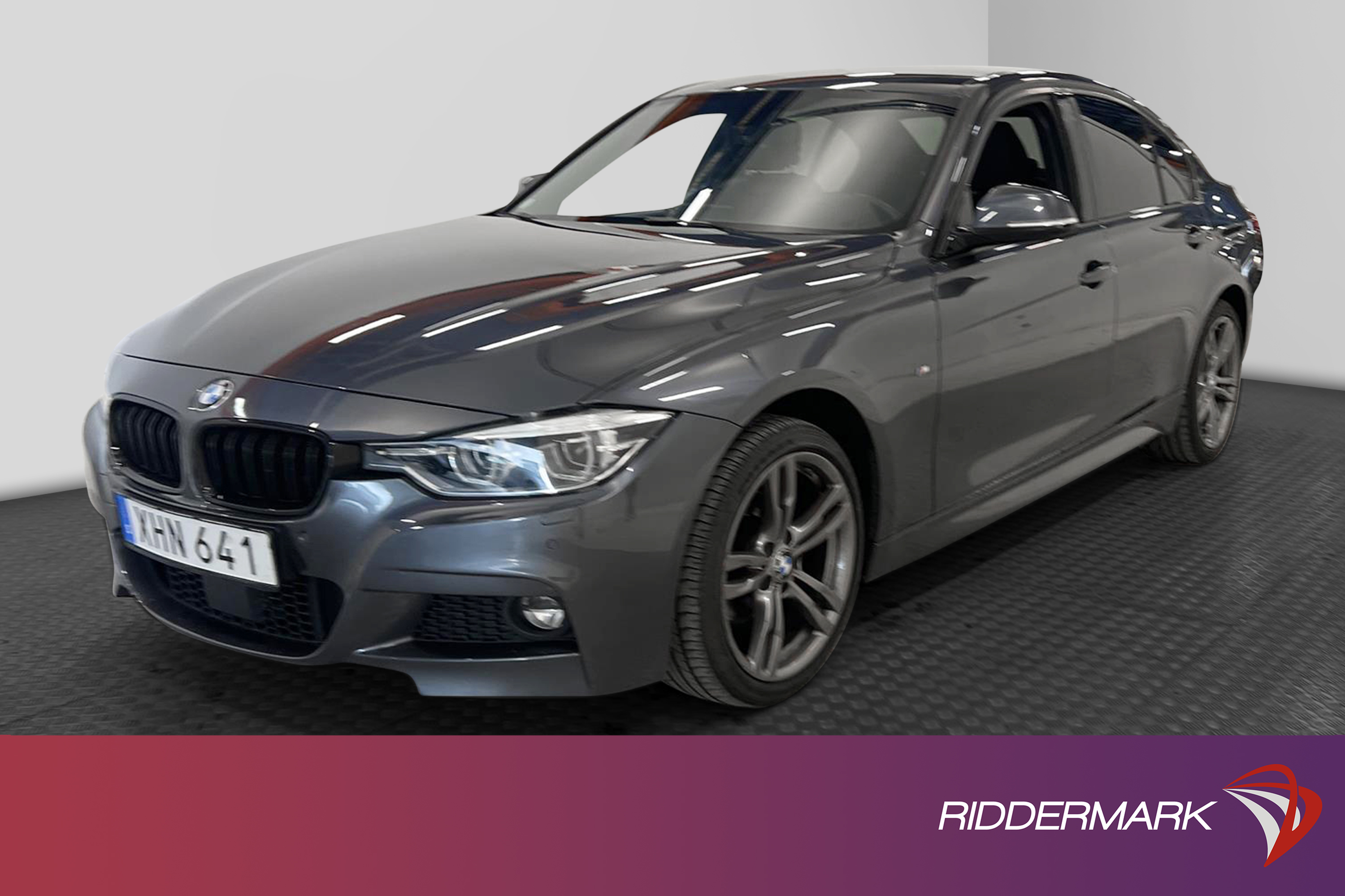 BMW 320i xDrive M Sport Kamera Drag Skinn Keyless Navigation