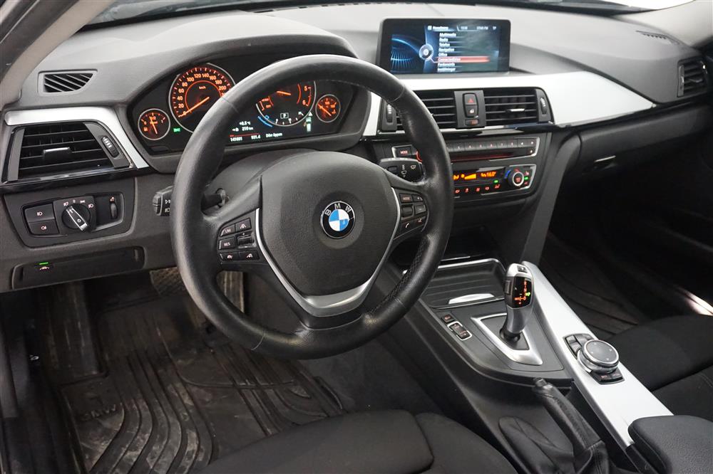 BMW 320 d xDrive Sport Line 184hk GPS Drag Mvärmare P-sensor