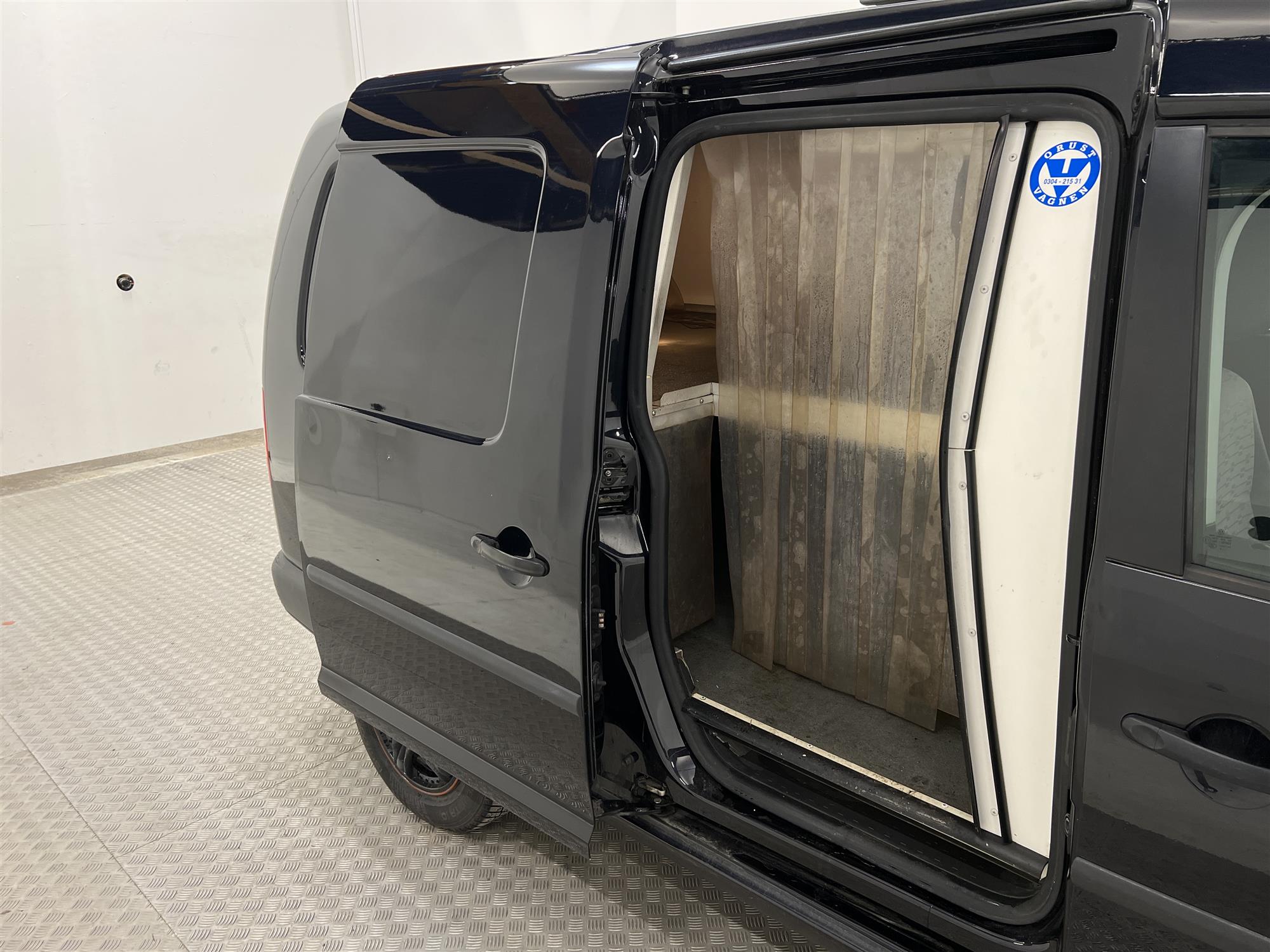 Volkswagen Caddy Maxi 2.0 EcoFuel Kylbil Värmare Nyservad 