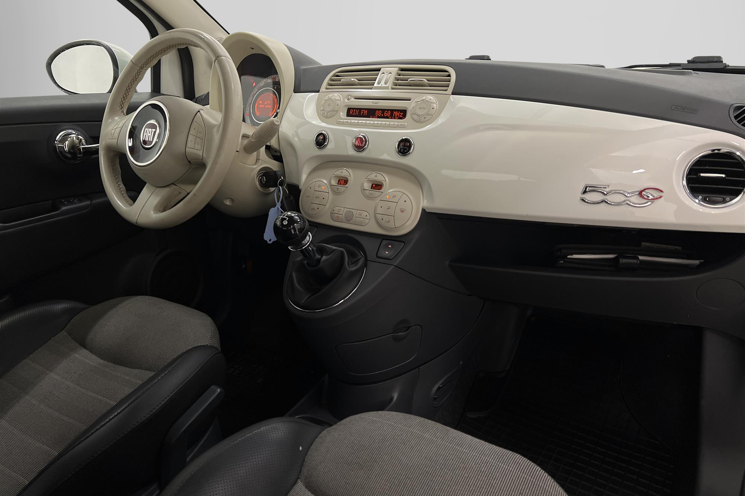 Fiat 500C 1.2 69hk Lounge Låg Skatt 0,48L/mil