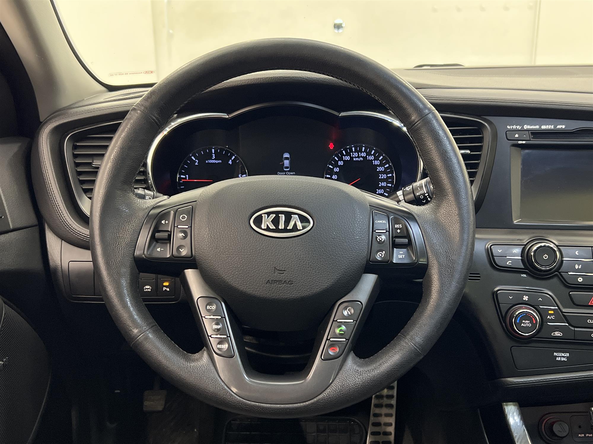 Kia Optima 1.7 CRDi 136hk Pano Värmare Navi Drag Skinnn